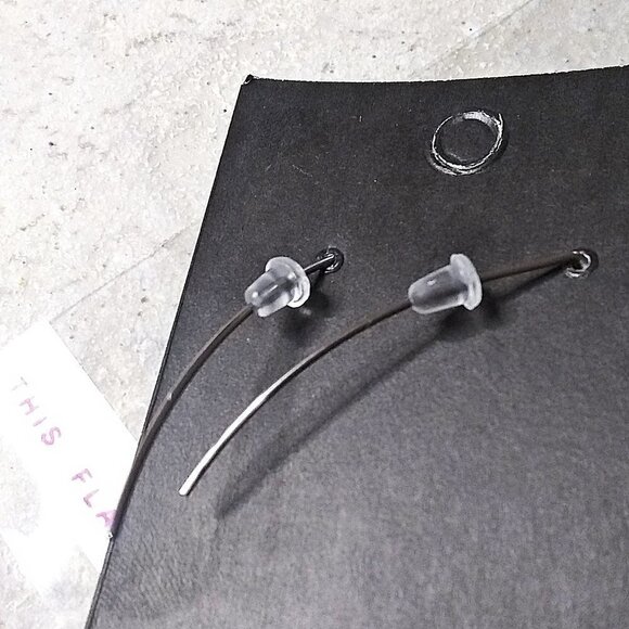 Positivity + Prosperity + Blessings! Hamsa ~ Hand of Fatima ~ Howlite Earrings - Picture 6 of 7